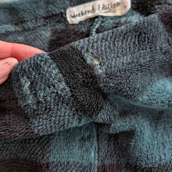 Weekend Edition - Pajama Pants Lounge Fluffy Buffalo Check Red & Green 2 pairs - Picture 10 of 13